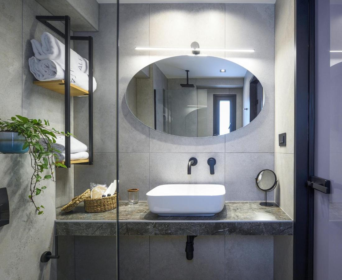 Alea Suites -Adults Only And Kids 14 Plus Asprovalta Bagian luar foto