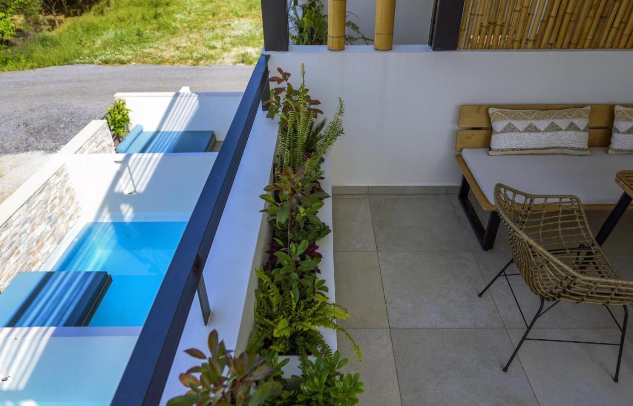 Alea Suites -Adults Only And Kids 14 Plus Asprovalta Bagian luar foto